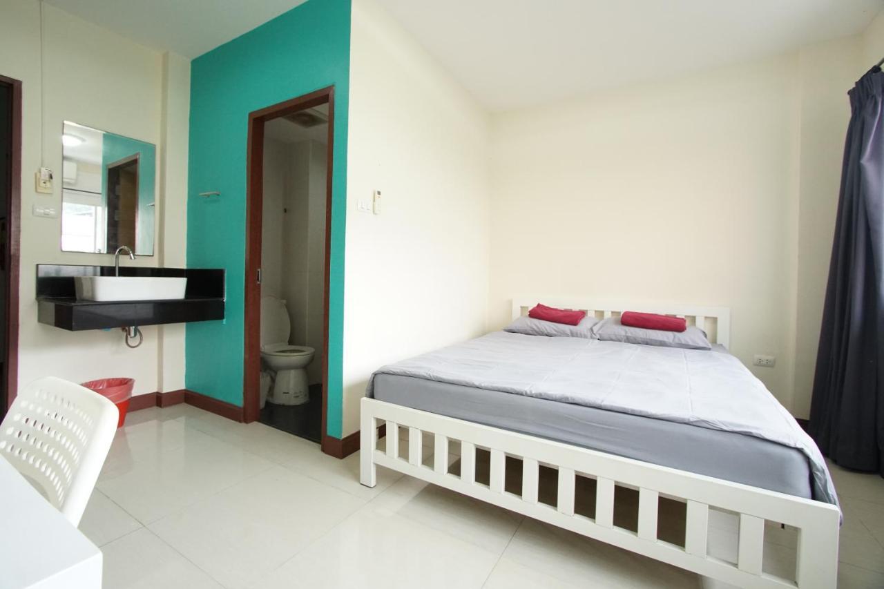 Bedbox Guesthouse And Hostel Patong المظهر الخارجي الصورة